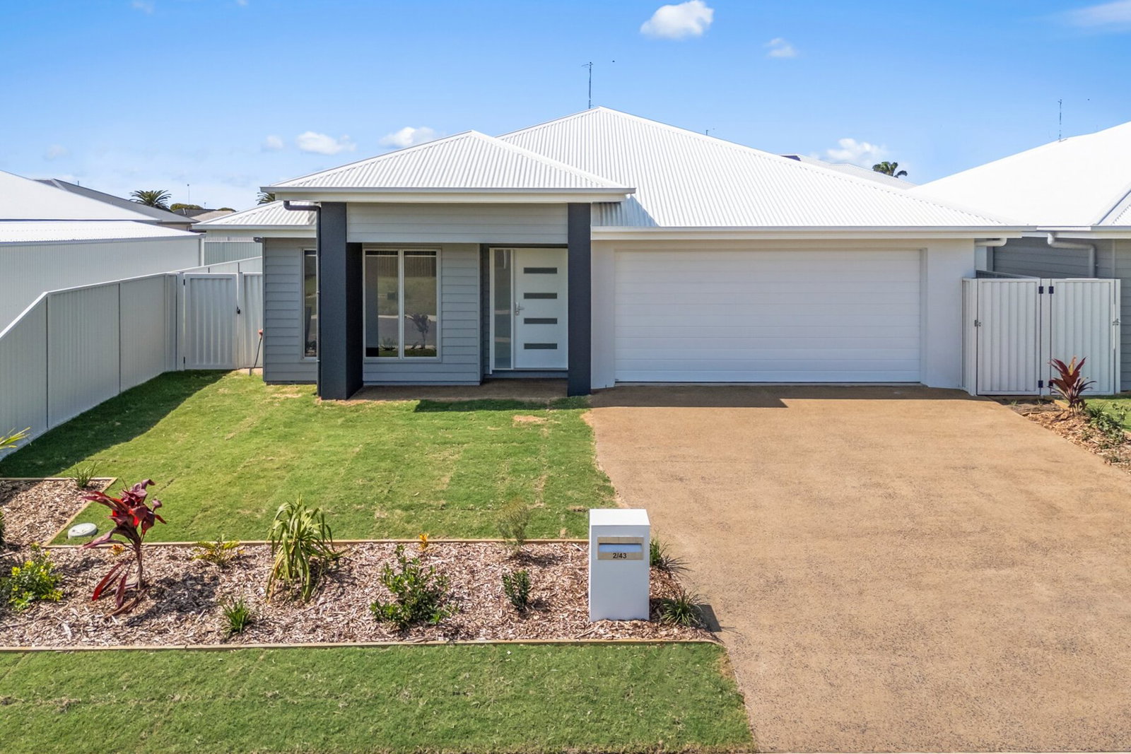 43 Golf View Drive, Coral Cove  QLD  4670