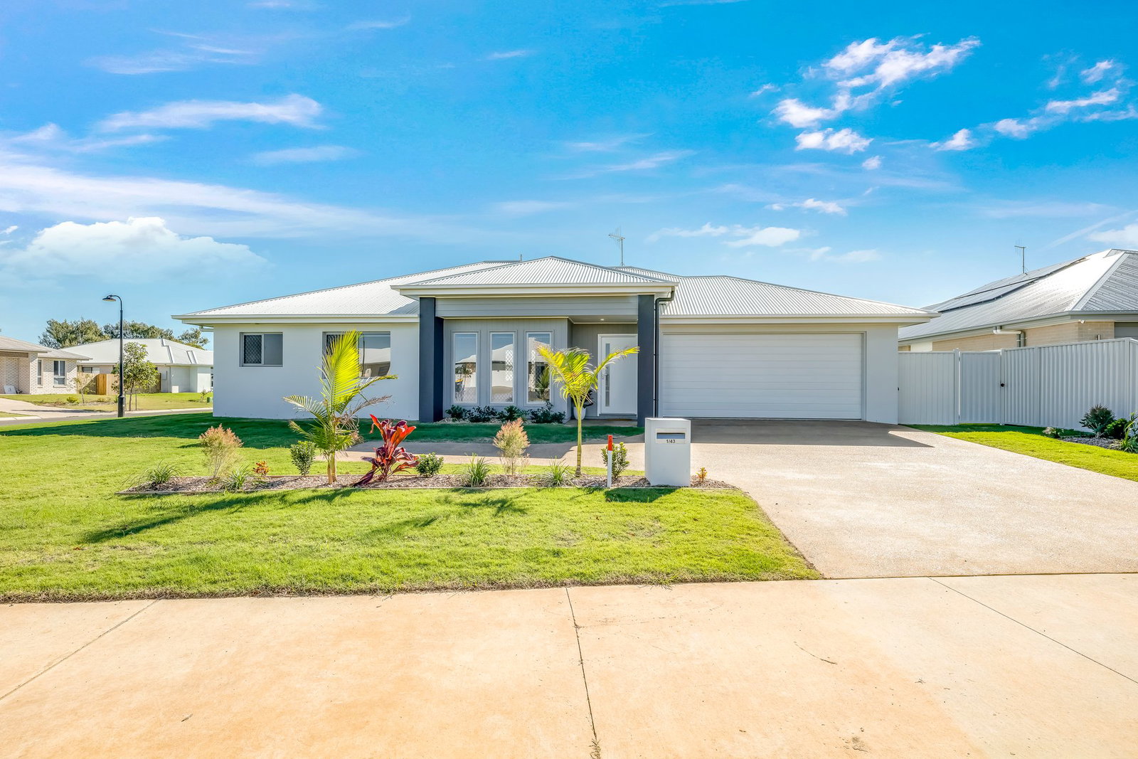 43 Golf View Drive, Coral Cove  QLD  4670