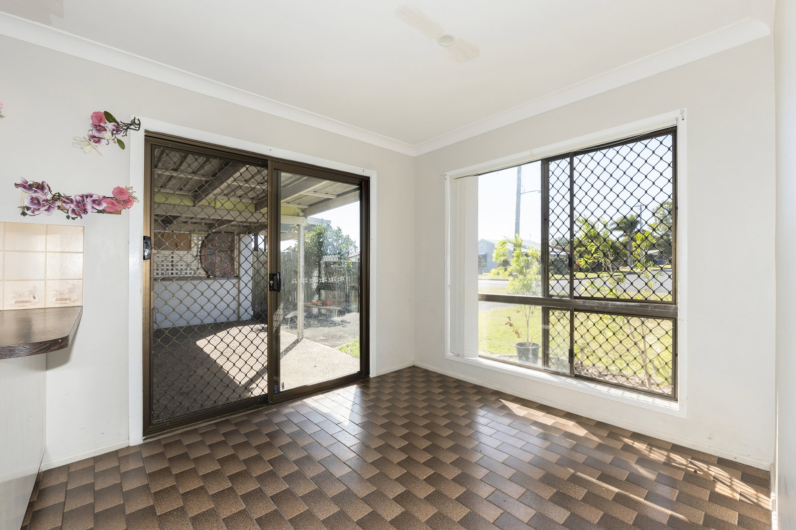 5 Ebbesen Street, Bundaberg East  QLD  4670