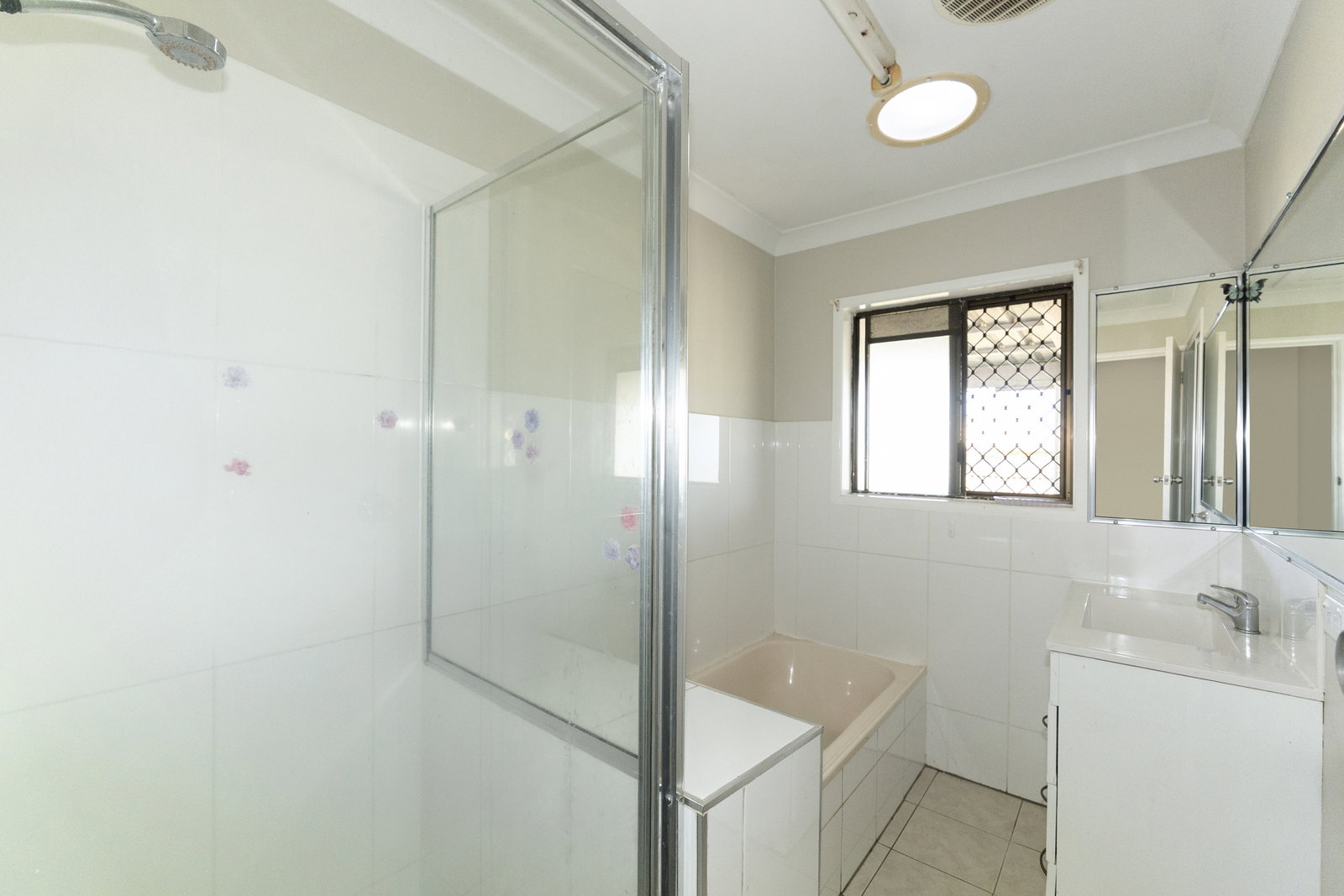 5 Ebbesen Street, Bundaberg East  QLD  4670