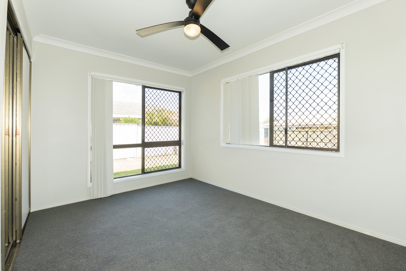 5 Ebbesen Street, Bundaberg East  QLD  4670