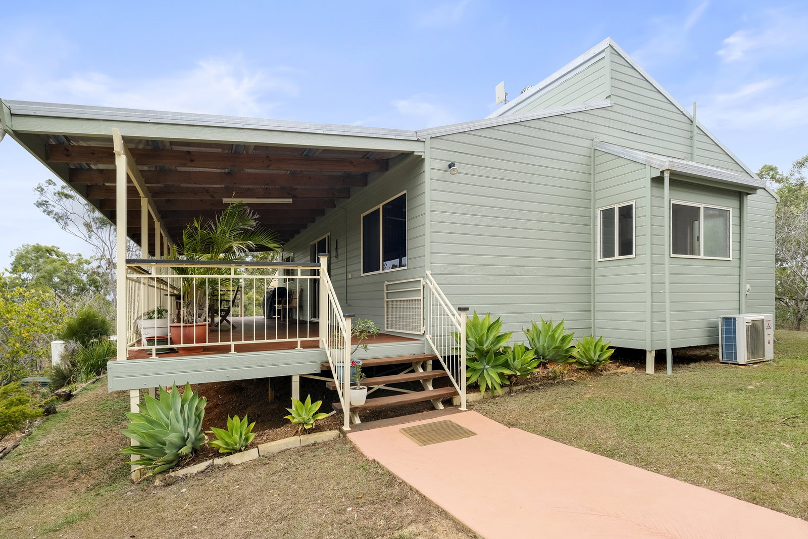 257 Sondergelds Road, McIlwraith  QLD  4671