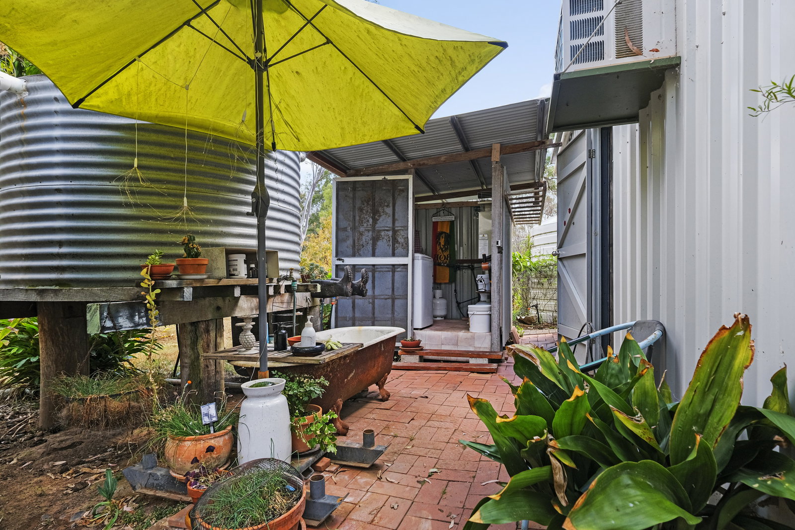 100 Park Reserve Road, Mount Perry  QLD  4671