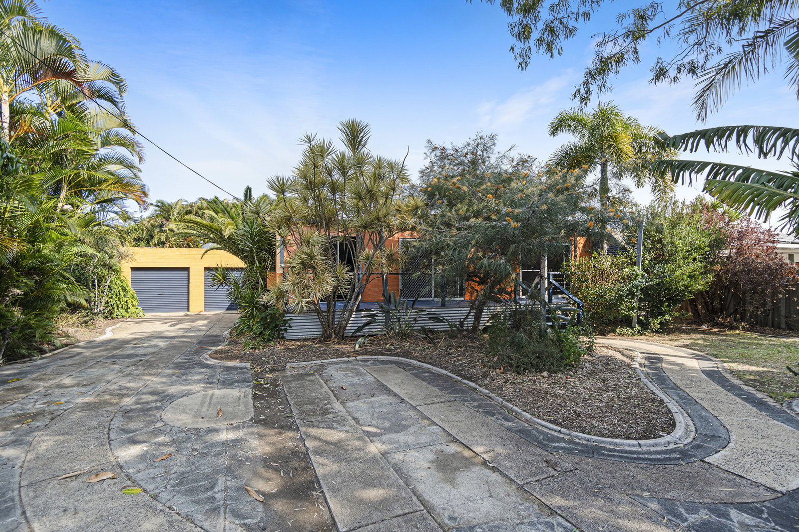 688 Bargara Road, Bargara  QLD  4670