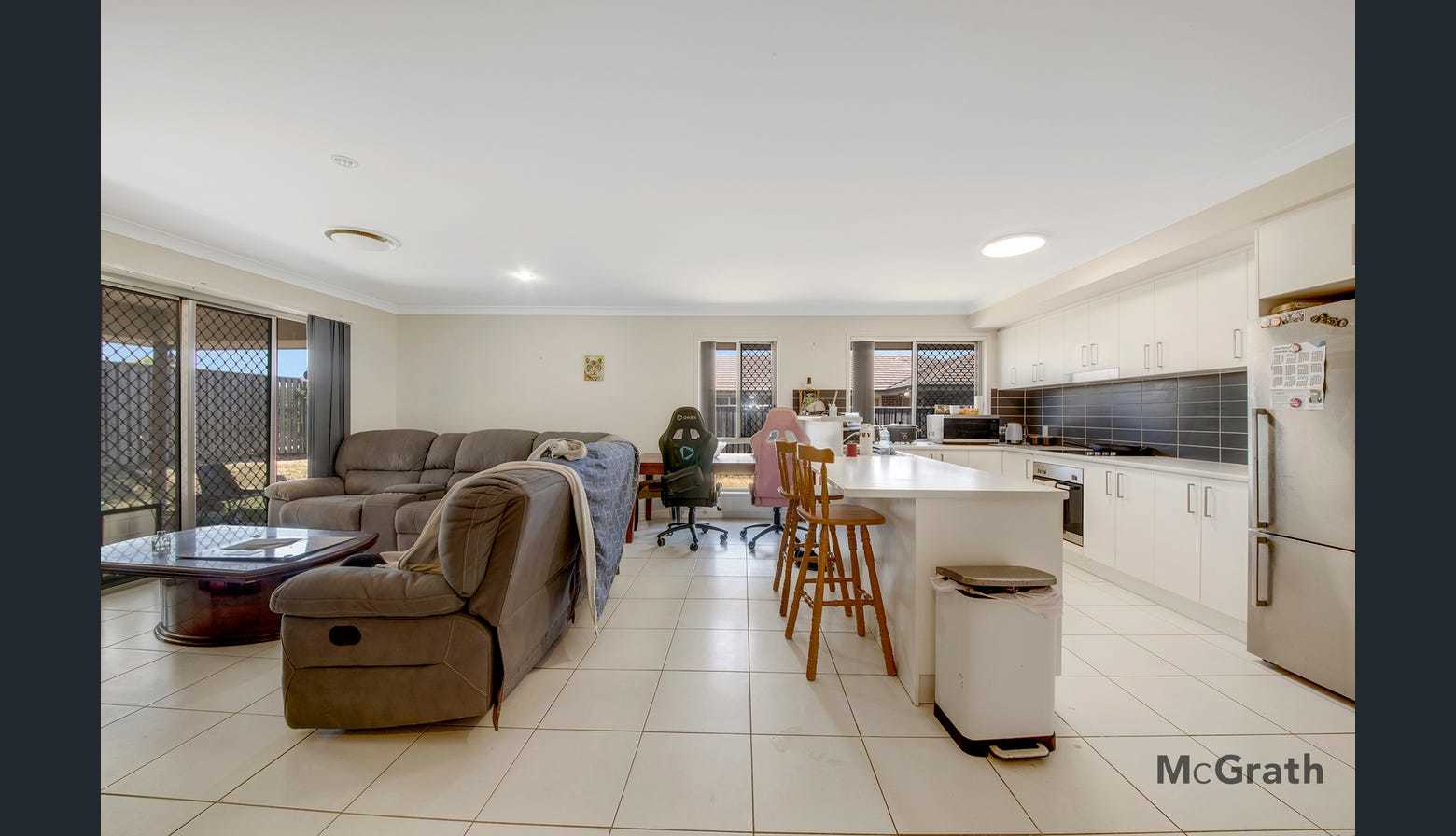 17 Bendee Street, Glen Eden  QLD  4680