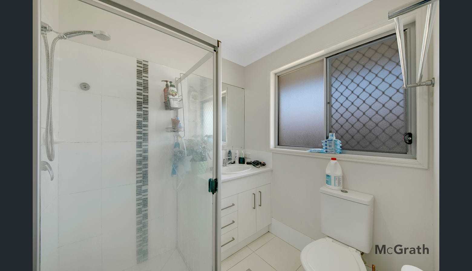 17 Bendee Street, Glen Eden  QLD  4680