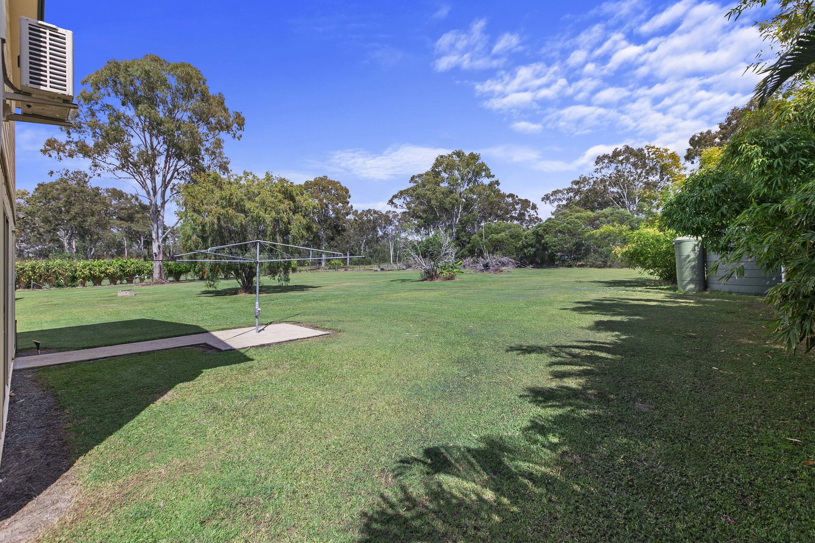 174 Tuan Esplanade, Tuan  QLD  4650
