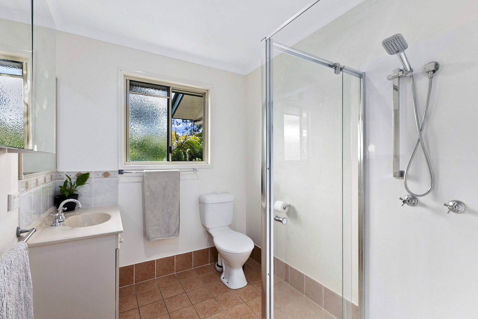 174 Tuan Esplanade, Tuan  QLD  4650