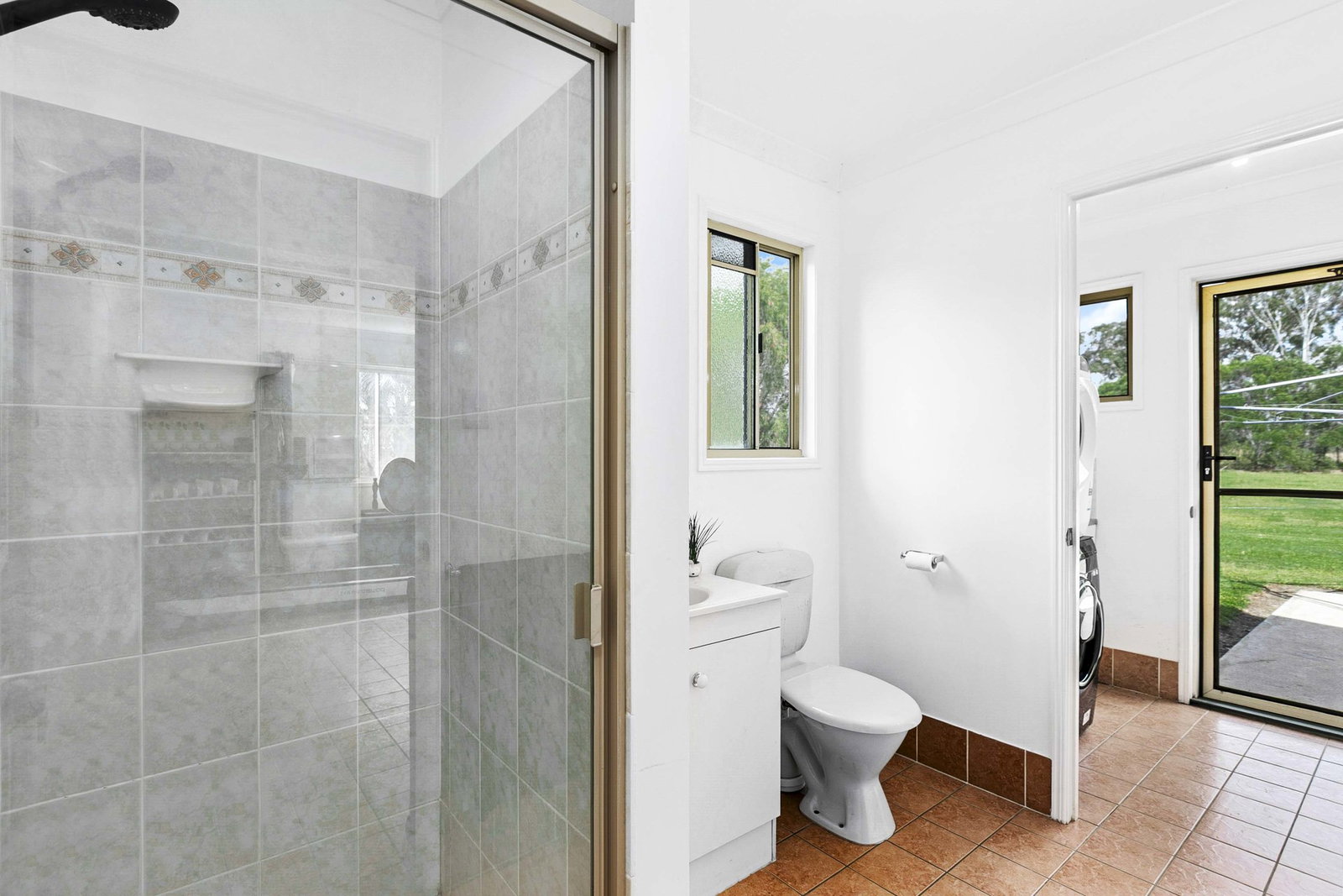 174 Tuan Esplanade, Tuan  QLD  4650