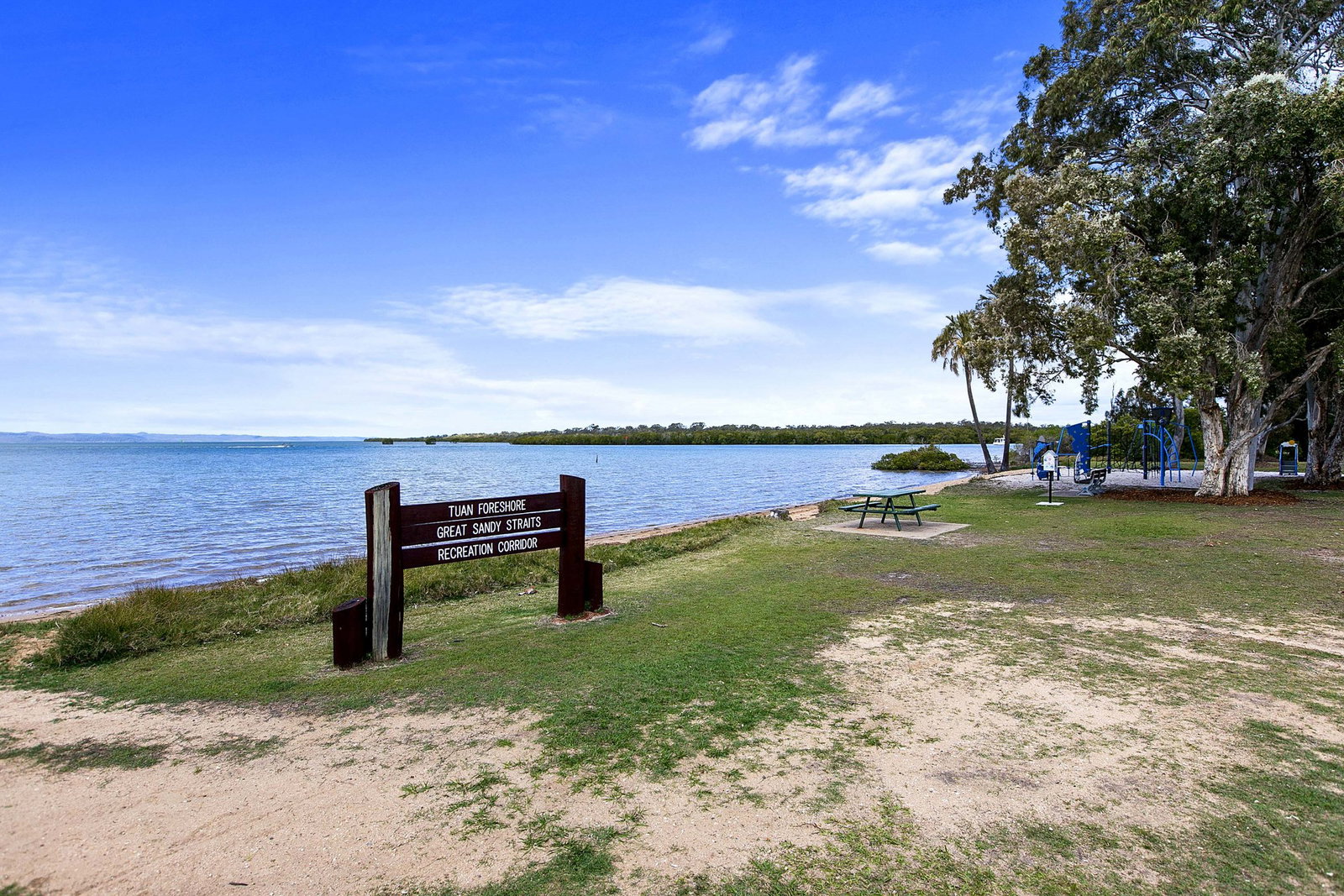174 Tuan Esplanade, Tuan  QLD  4650