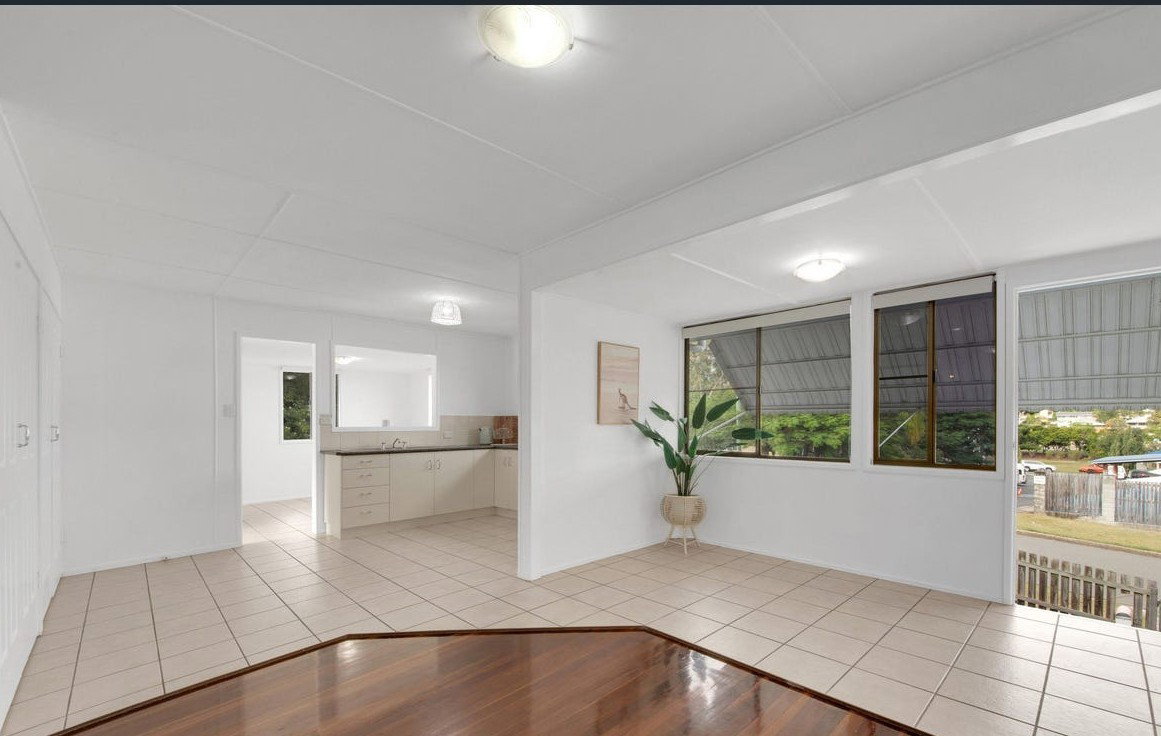 28 Garden Street, West Gladstone  QLD  4680