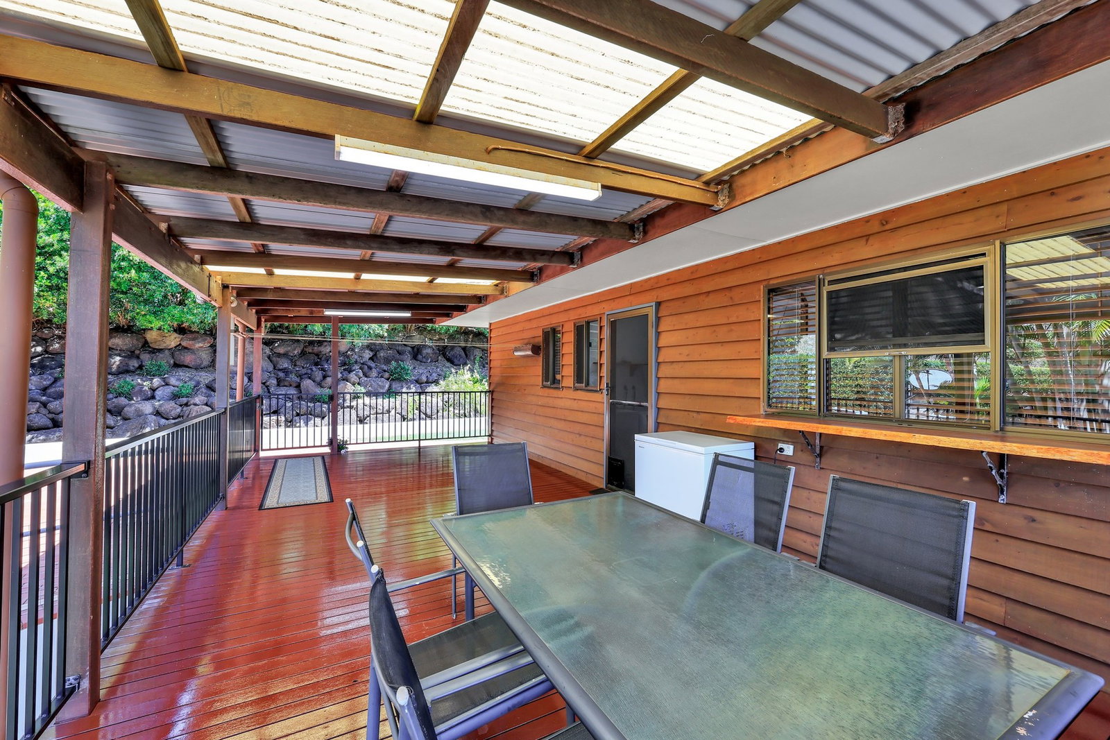 56 Rehbein Avenue, Qunaba  QLD  4670