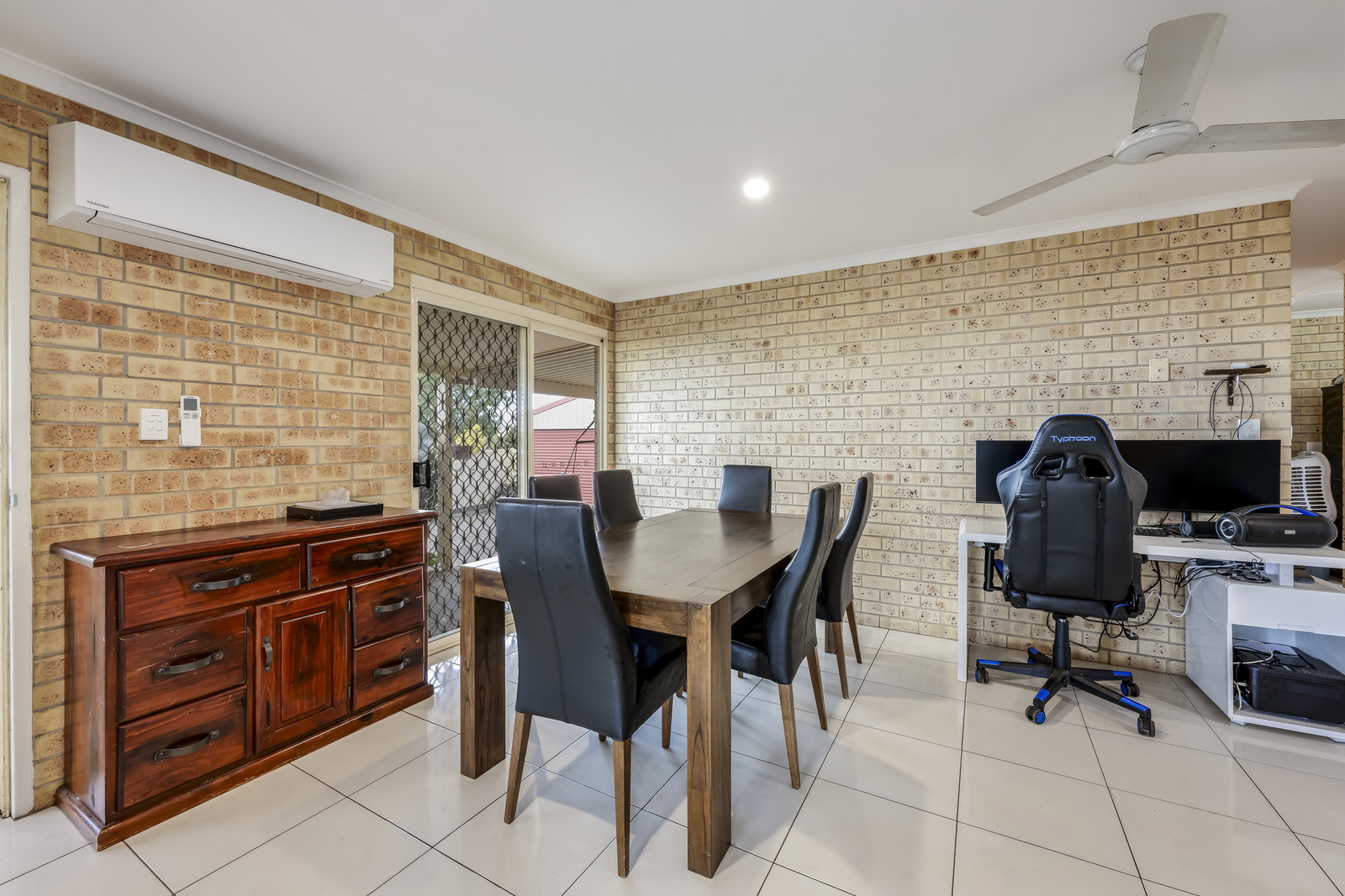 214 Avoca Road, Avoca  QLD  4670