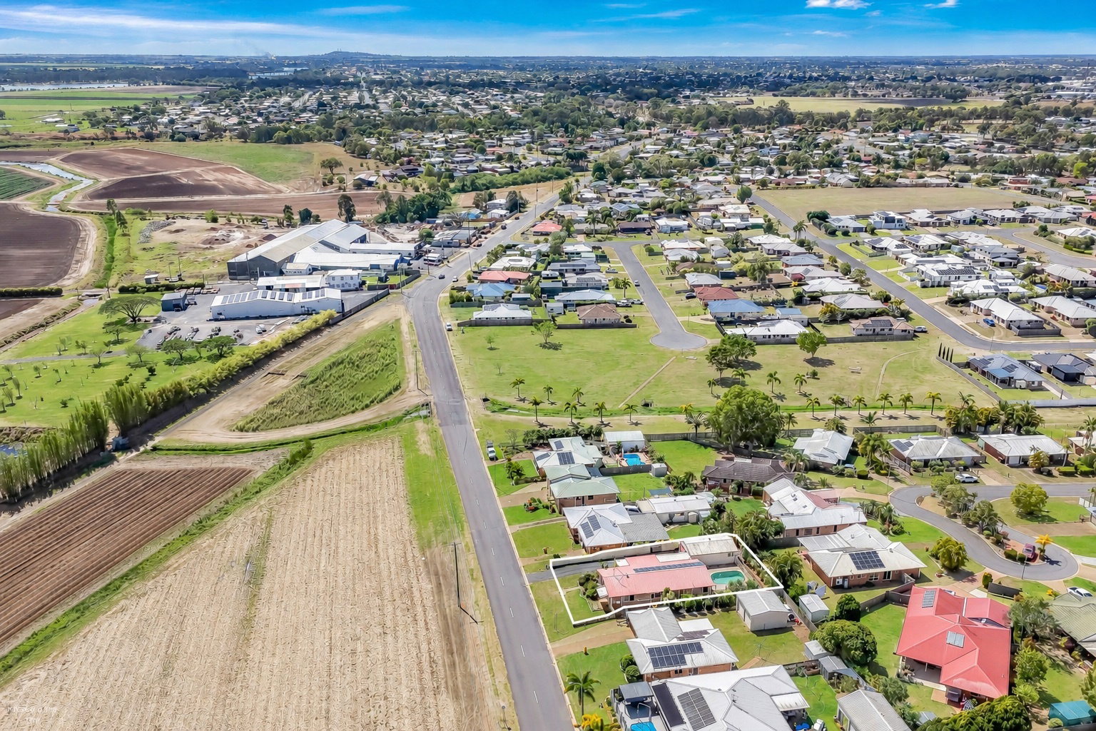 214 Avoca Road, Avoca  QLD  4670