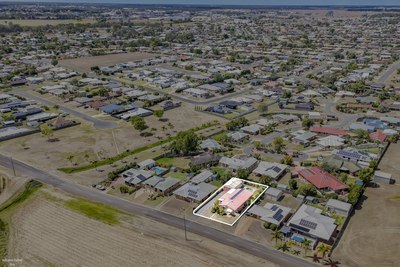 214 Avoca Road, Avoca  QLD  4670