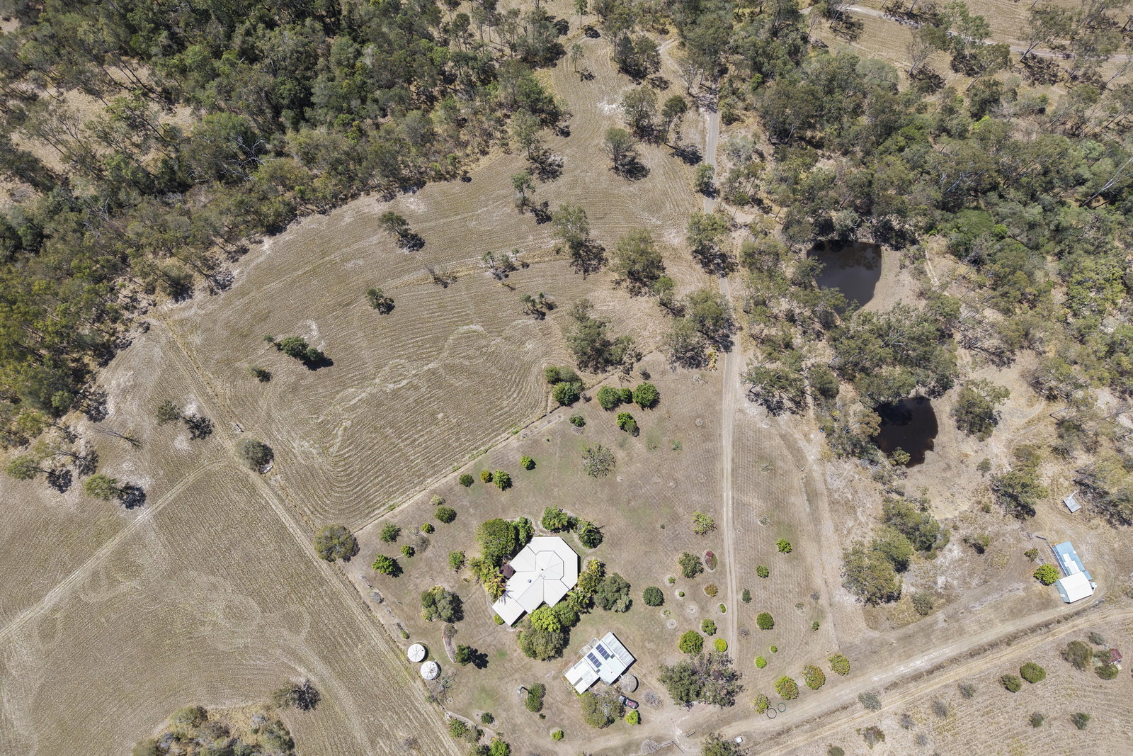 586 Tableland Road, Dalysford  QLD  4671