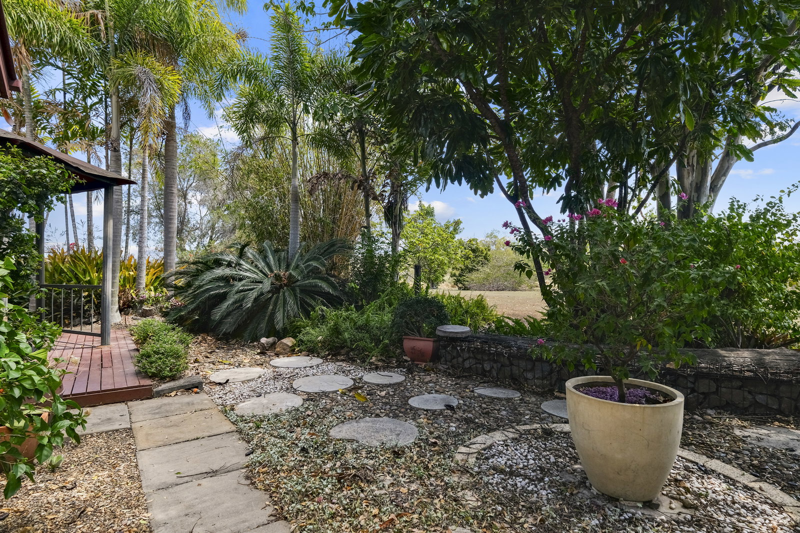 586 Tableland Road, Dalysford  QLD  4671