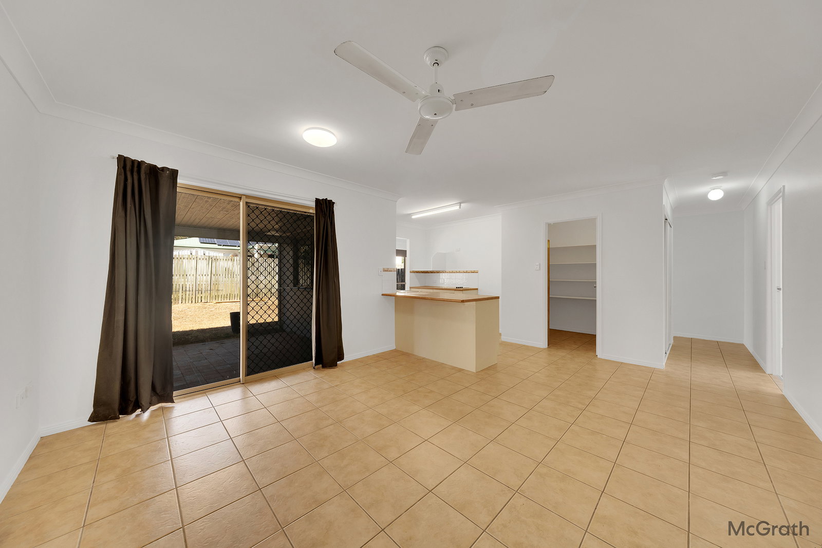 89 Witney Street, Kin Kora  QLD  4680