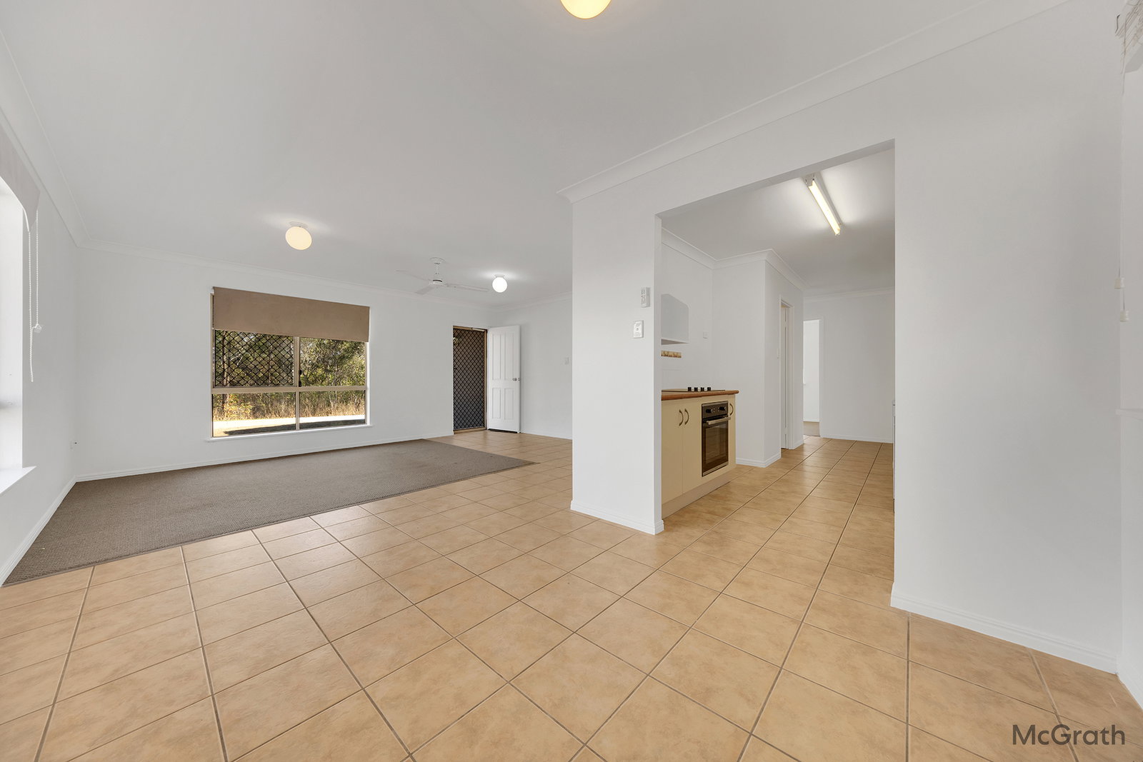 89 Witney Street, Kin Kora  QLD  4680