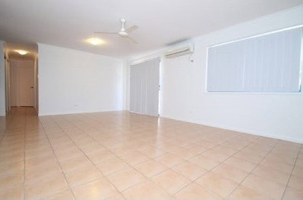 2/50 Marten Street, South Gladstone  QLD  4680