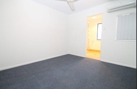 2/50 Marten Street, South Gladstone  QLD  4680