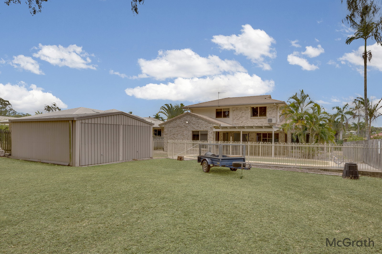 13 Barrine Close, Clinton  QLD  4680