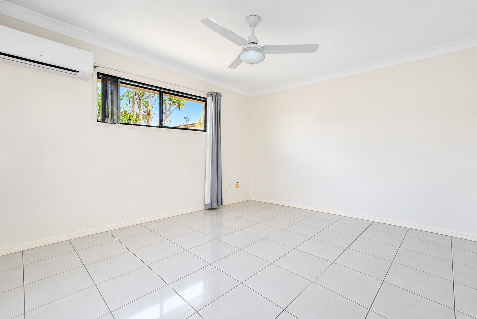 5 Darby Street, Branyan  QLD  4670