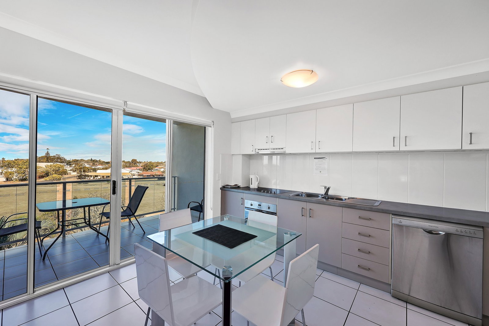 14/52 Johnson Street, Bargara  QLD  4670