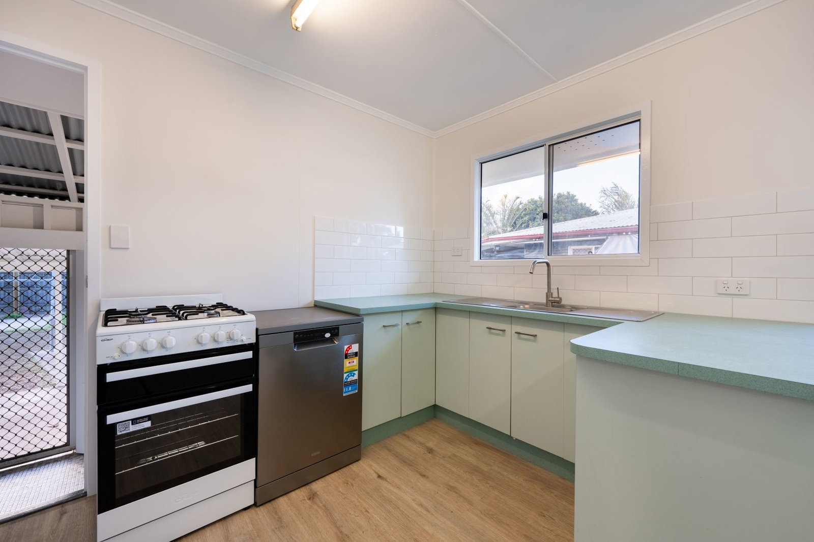 11 Hunt Street, Millbank  QLD  4670