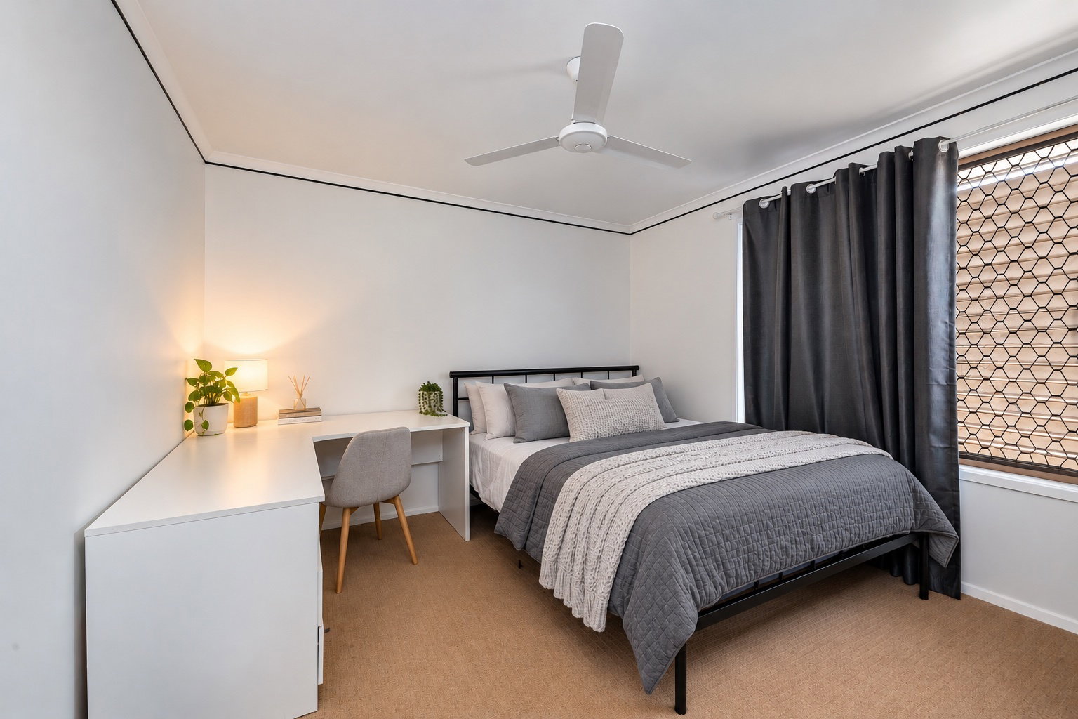 40 Cortes Drive, Thabeban  QLD  4670