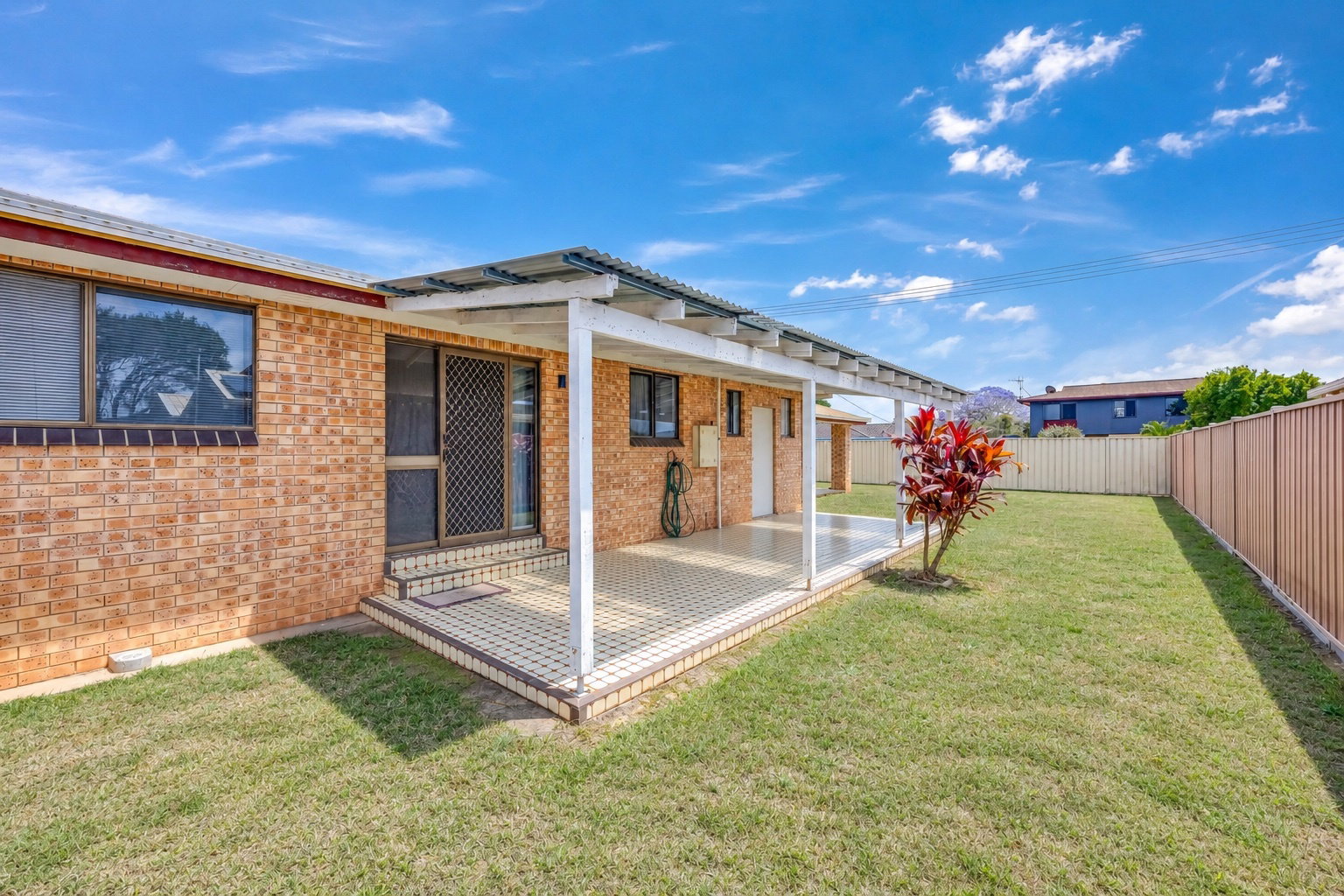 40 Cortes Drive, Thabeban  QLD  4670