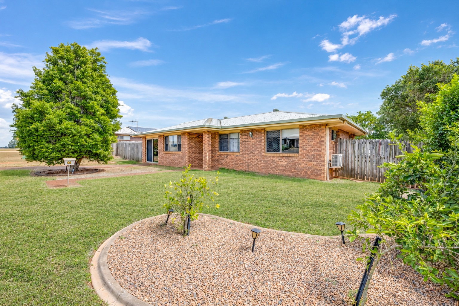 36 Hilltop Parade, Avoca  QLD  4670