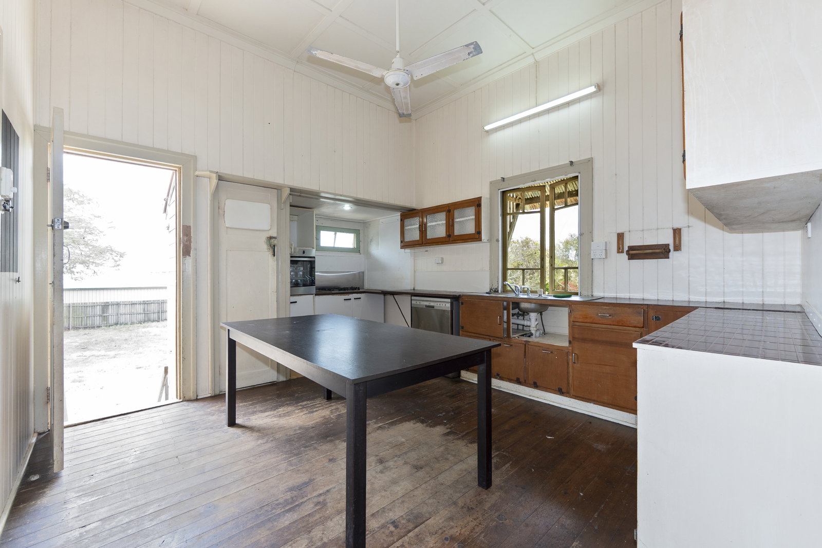 33 Doctor Street, Burnett Heads  QLD  4670
