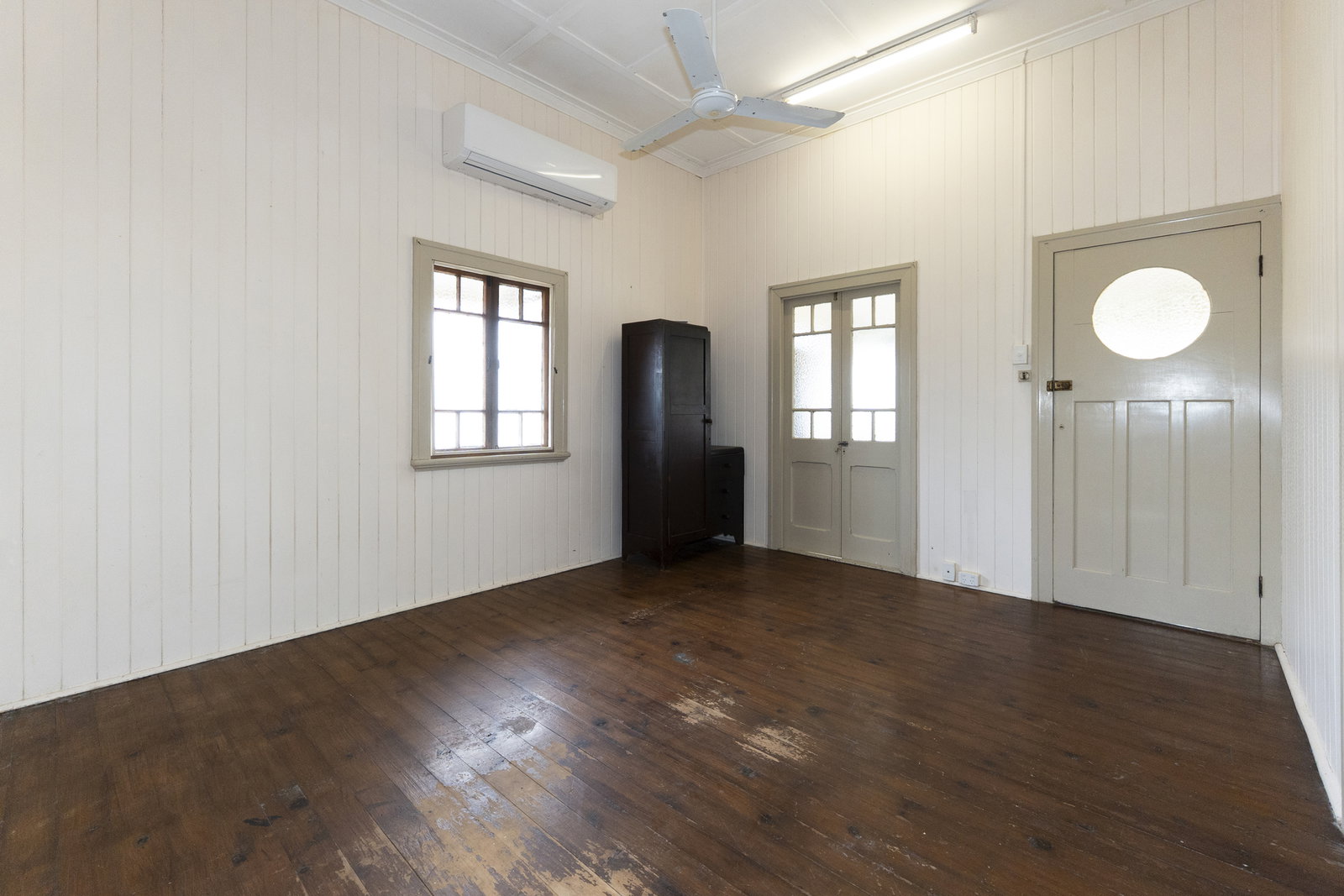 33 Doctor Street, Burnett Heads  QLD  4670