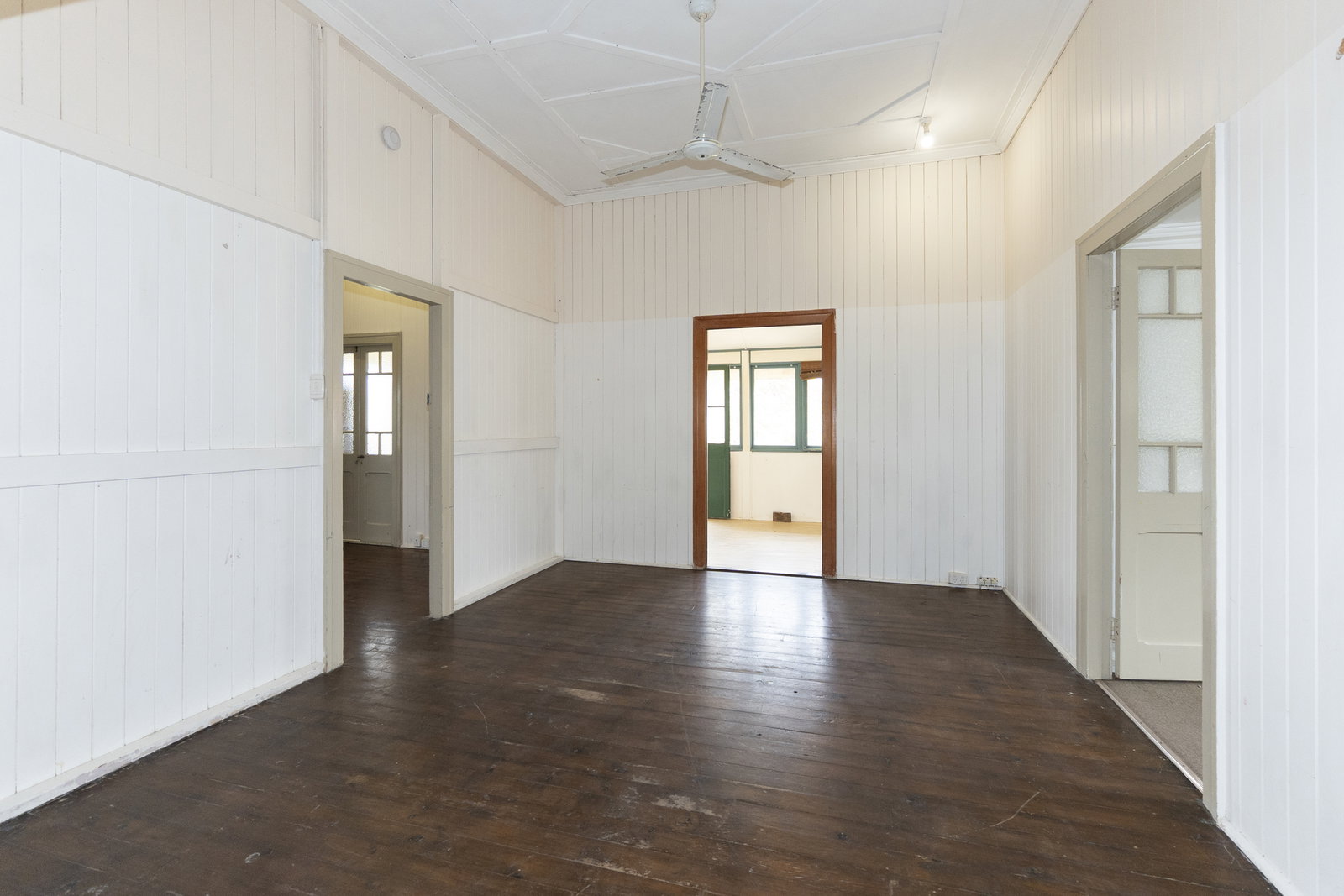 33 Doctor Street, Burnett Heads  QLD  4670