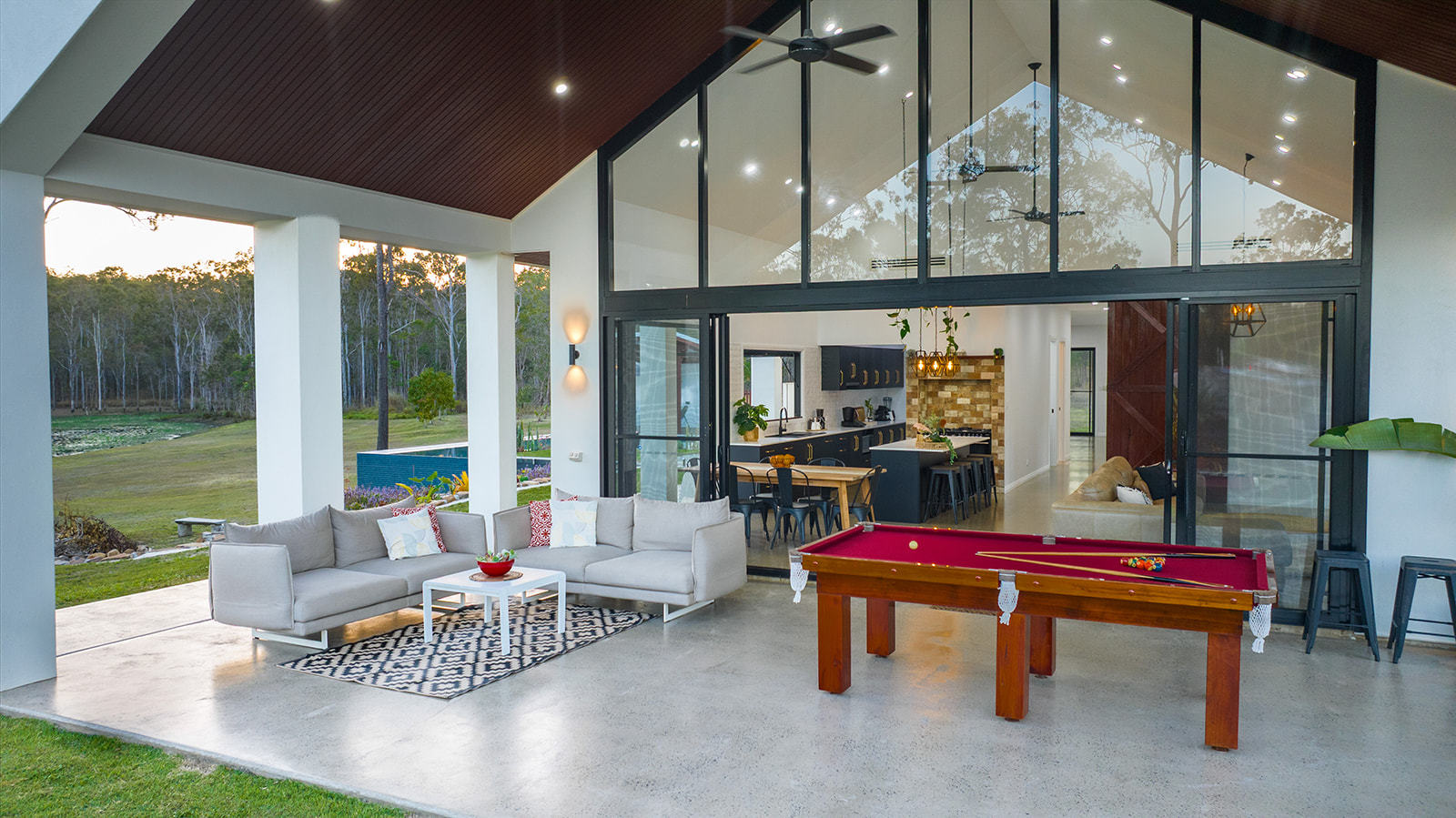 759 Round Hill Road, Captain Creek  QLD  4677
