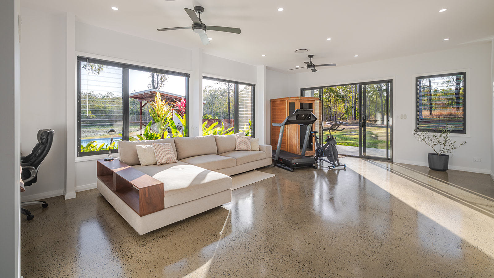 759 Round Hill Road, Captain Creek  QLD  4677