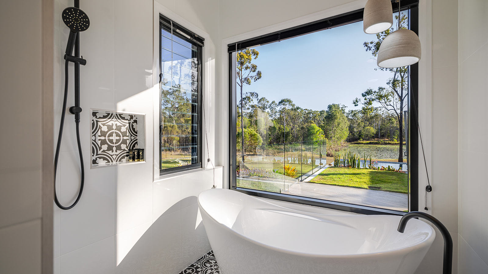 759 Round Hill Road, Captain Creek  QLD  4677
