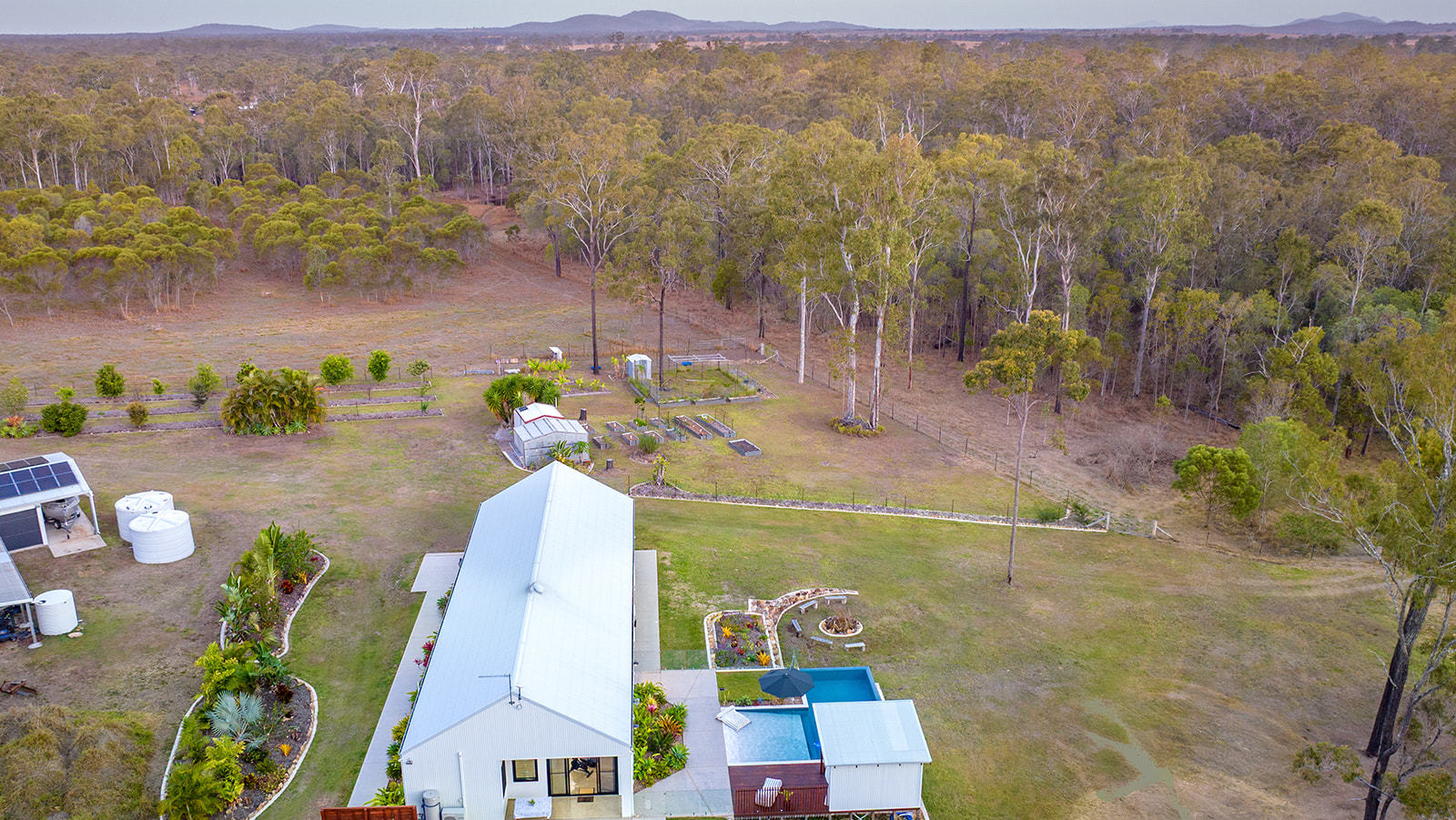 759 Round Hill Road, Captain Creek  QLD  4677