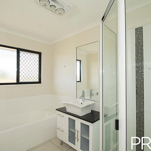 42 Young Street, Burnett Heads  QLD  4670