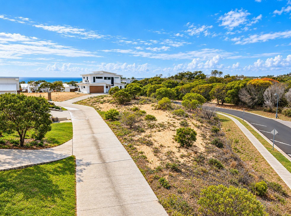 9/6 Beaches Village Circuit, Agnes Water  QLD  4677