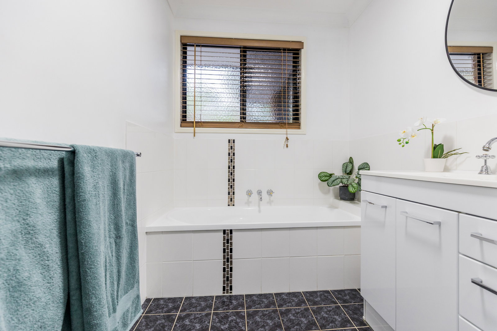 151 Fitzroy Crescent, Agnes Water  QLD  4677