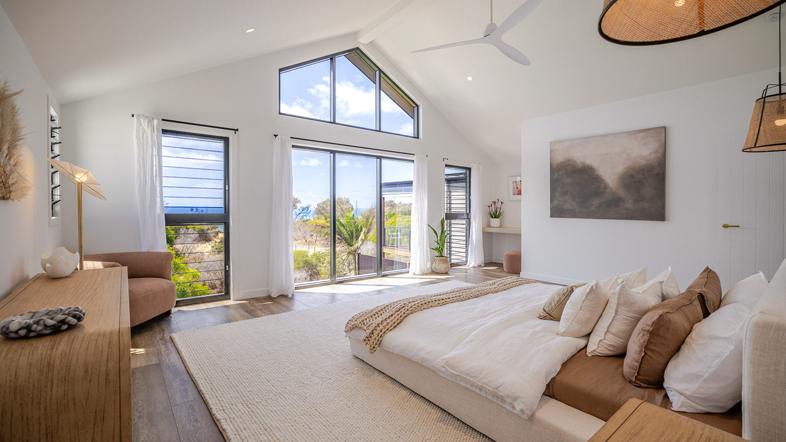 2/9 Ocean Dune Court, Agnes Water  QLD  4677