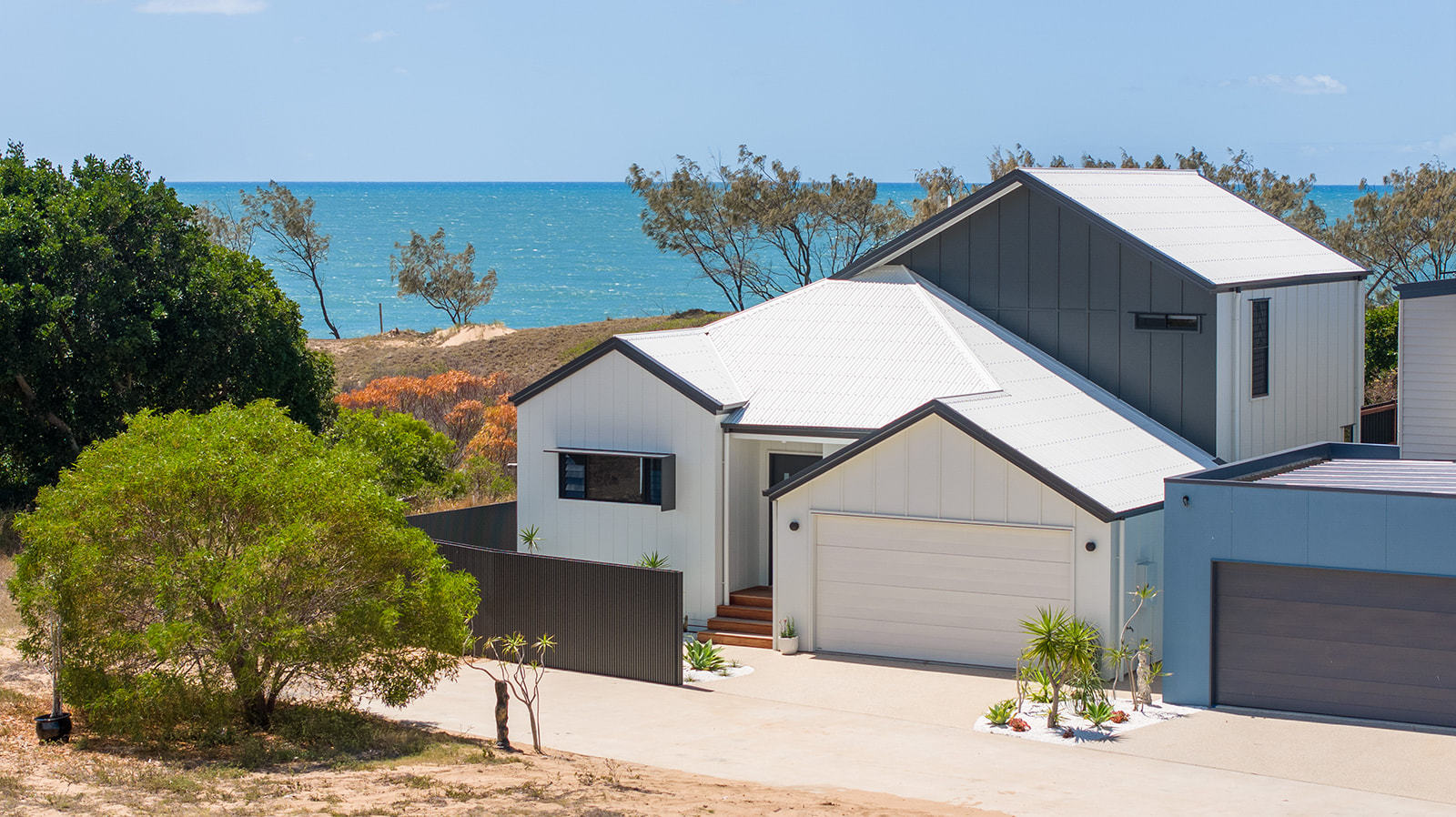 2/9 Ocean Dune Court, Agnes Water  QLD  4677