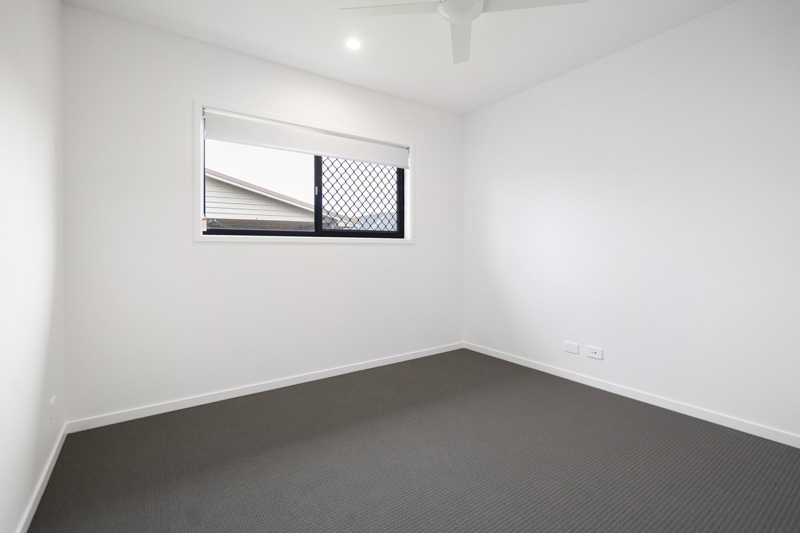 11 Searle Street, Thabeban  QLD  4670