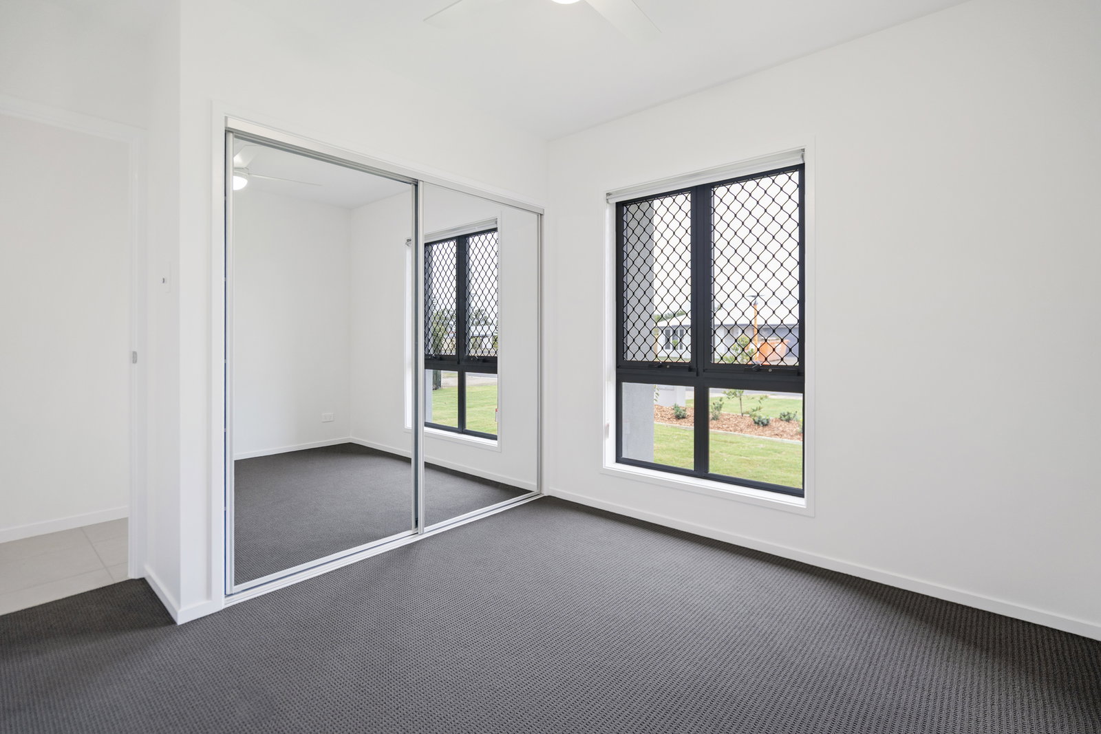 11 Searle Street, Thabeban  QLD  4670