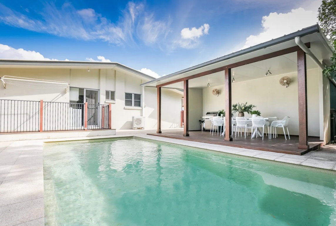 15 Joseph Banks Boulevard, Agnes Water  QLD  4677