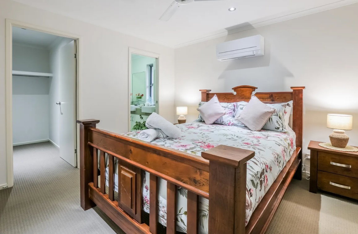 15 Joseph Banks Boulevard, Agnes Water  QLD  4677
