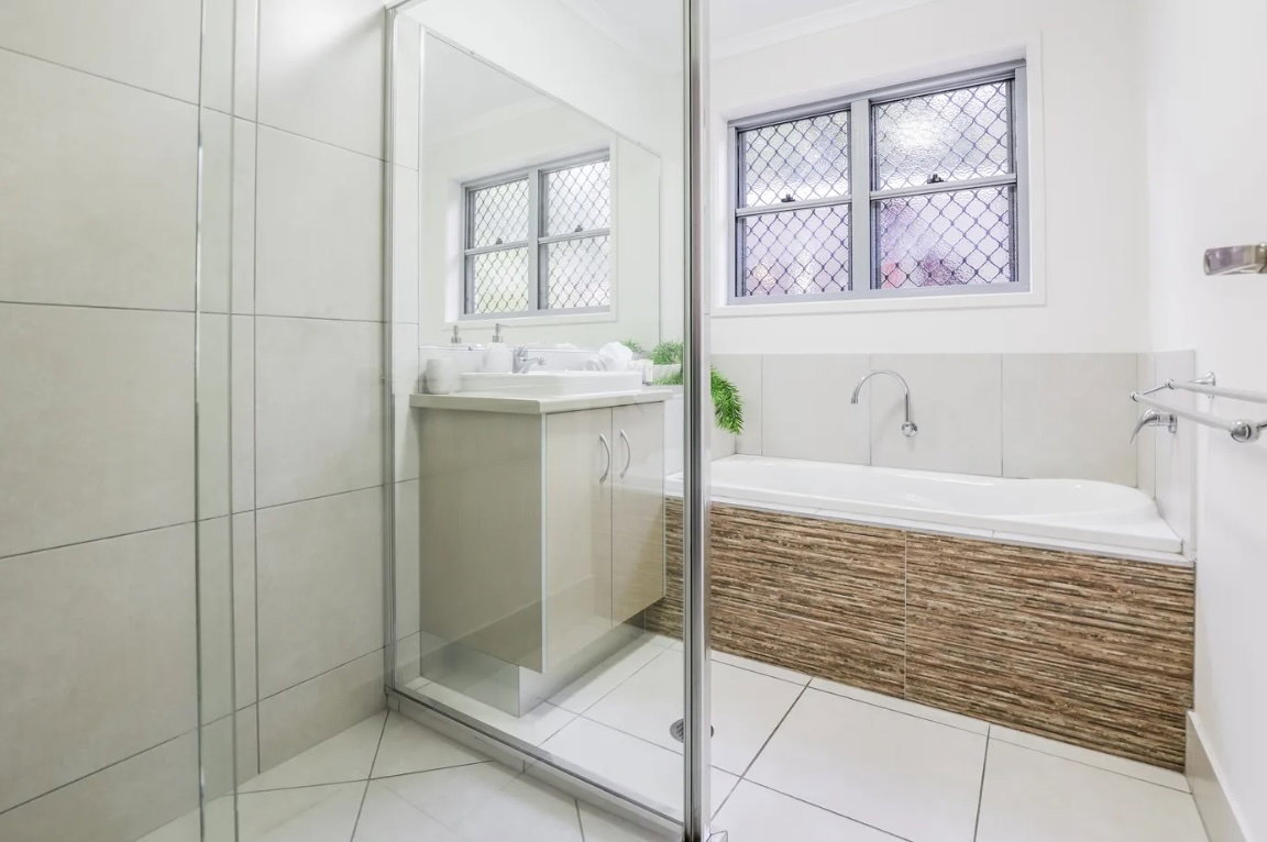 15 Joseph Banks Boulevard, Agnes Water  QLD  4677