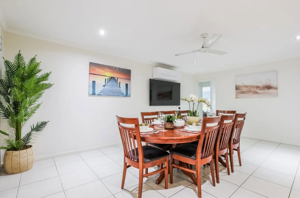 15 Joseph Banks Boulevard, Agnes Water  QLD  4677